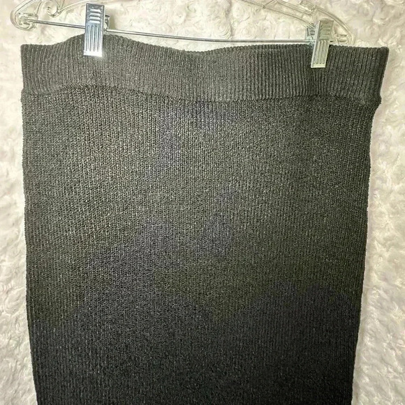 Express Women’s Sweater Knit Midi Skirt - Picture 6 of 9